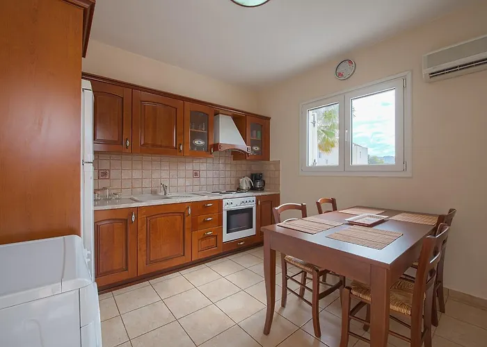 Holiday home Athena *